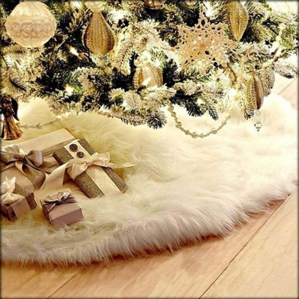 36 Inch Luxury Fur Christmas Tree Skirt